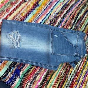 Cute skinny trendy jeans